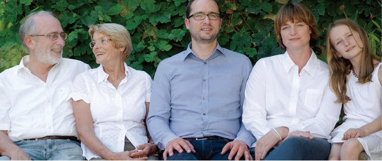 About GEORG GEIL